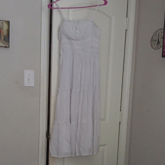 Trixxi White Maxi Dress - Picture 1 of 3